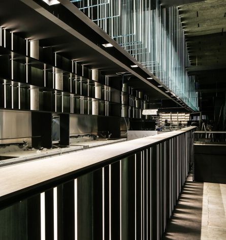 Sushi restaurant arredamento sala ristorante : dettaglio bancone 