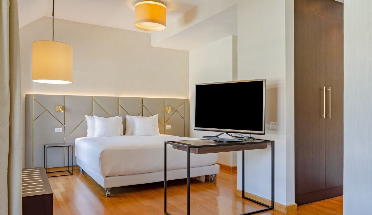 Arredamento su misura per alberghi : camera da letto