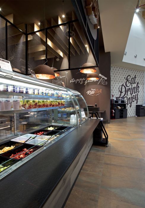 Arredamento su misura per ristoranti self : dettaglio banco frutta